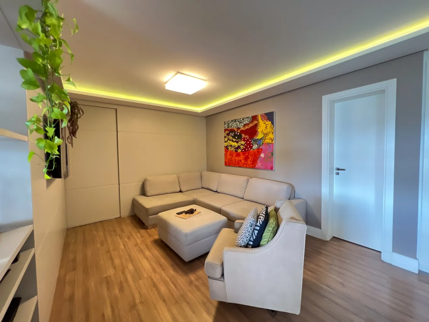 Apartamento em localização estratégia, rodeado por restaurantes, serviços e instituições de ensino renomadas. Jardim Blumenau. — foto 7