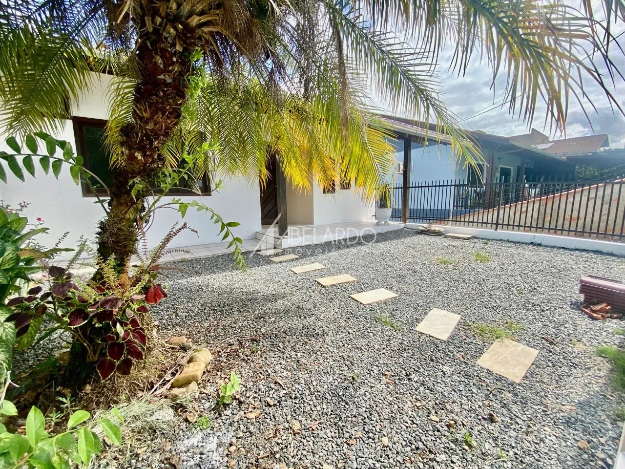 Casa para locação no bairro Fortaleza — foto 2