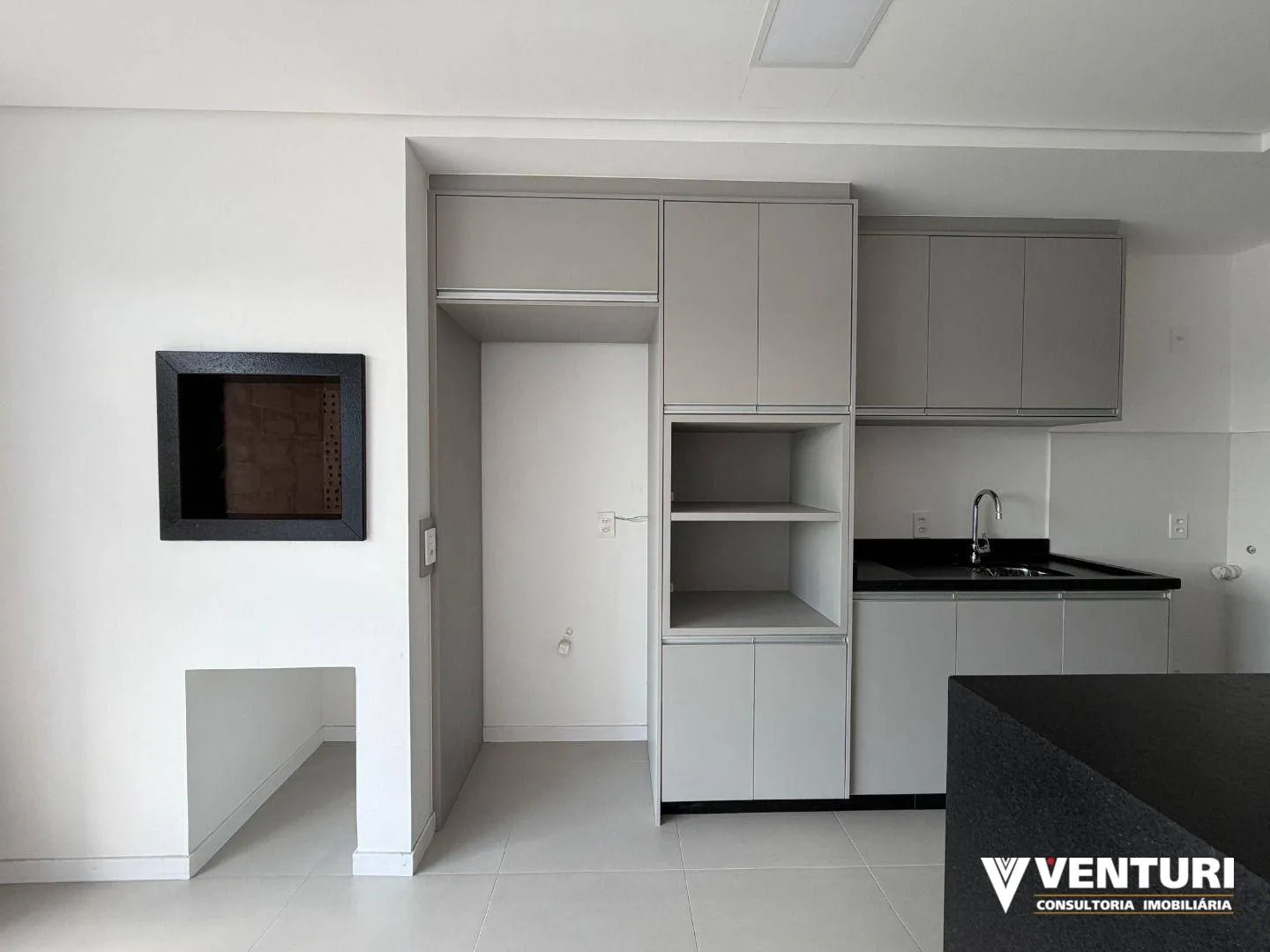 Apartamento com 2 dormitórios, sendo 1 suíte para alugar, 66 m por R$ 2.900/mês - Água Verde - Blumenau/SC — foto 6