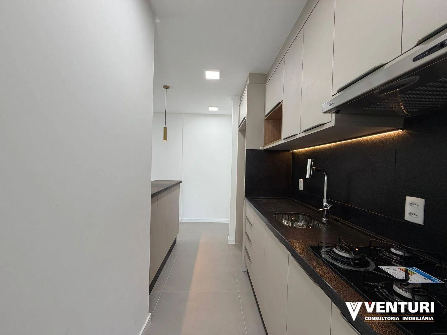 Apartamento com 3 dormitórios, sendo 1 suíte para alugar, 79 m por R$ 3.900/mês - Velha - Blumenau/SC — foto 5