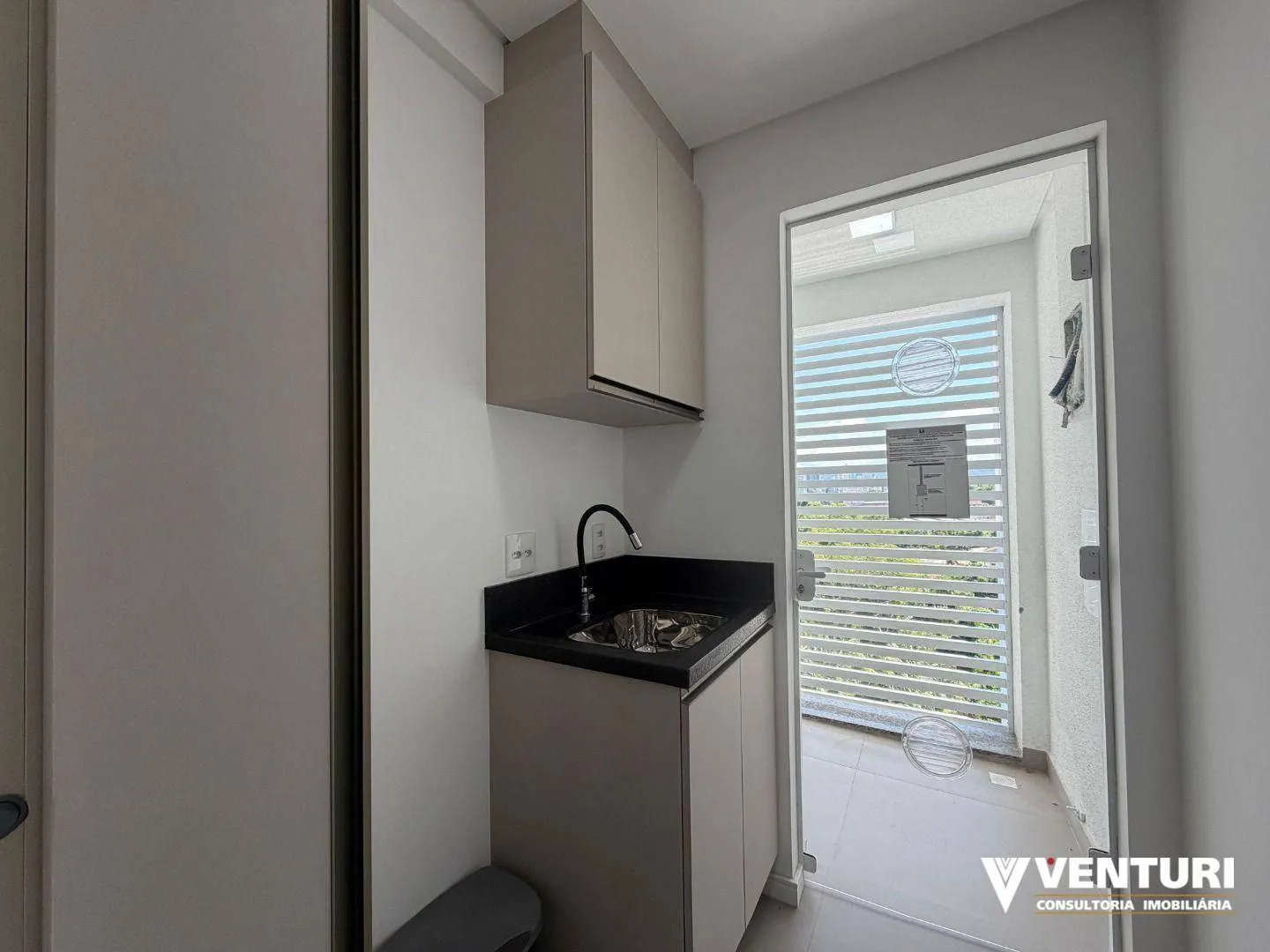 Apartamento com 3 dormitórios, sendo 1 suíte para alugar, 79 m por R$ 3.900/mês - Velha - Blumenau/SC — foto 6