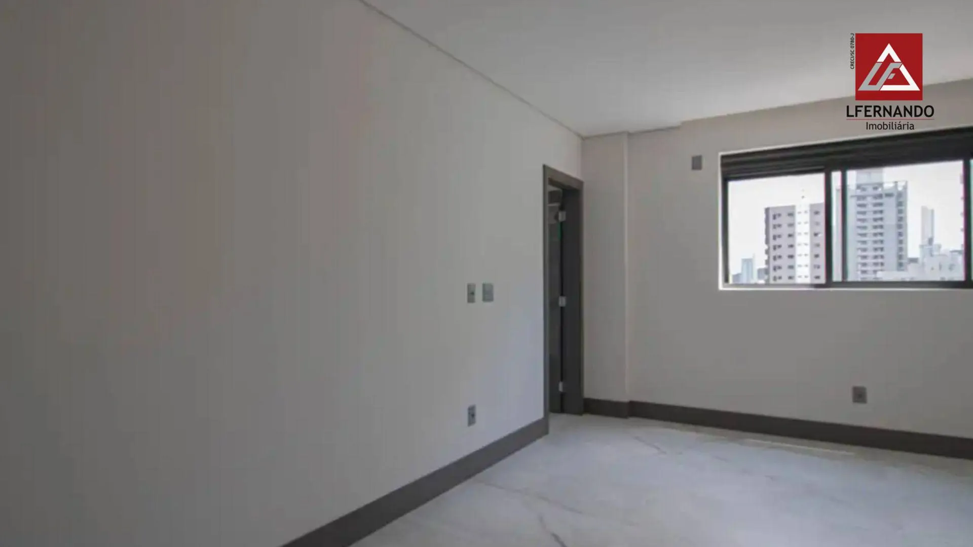 Apartamento com 3 dormitórios à venda, 130 m por R$ 2.100.000 - Centro - Balneário Camboriú/SC — foto 3