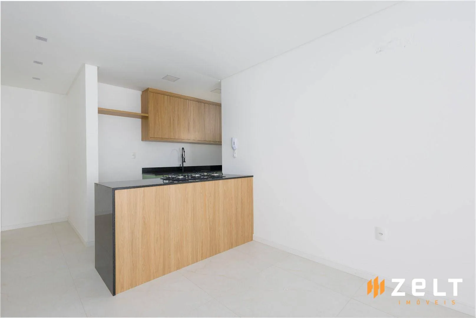 Apartamento com 2 dormitórios para alugar, 80 m por R$ 3.360,00/mês - Velha - Blumenau/SC - foto 1