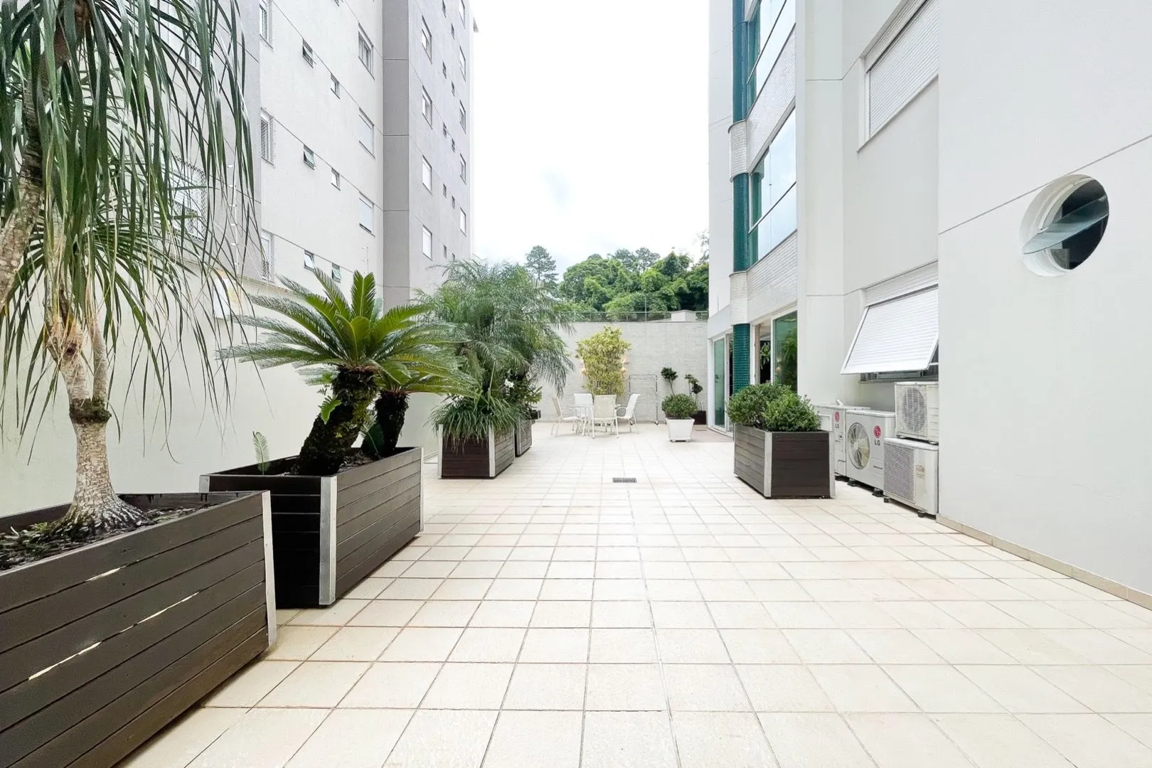 Apartamento com 3 dormitórios à venda, 330 m - Jardim Blumenau - Blumenau/SC - foto 1