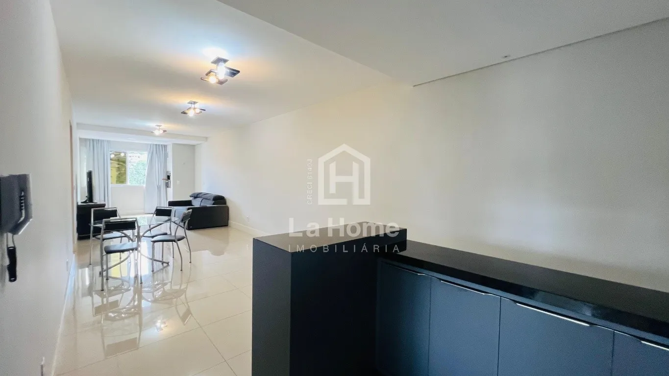 Apartamento com 03 dormitórios sendo 02 suítes + quarto para escritório e com 02 vagas de garagem à venda em Blumenau, Bairro Vila Nova — foto 3