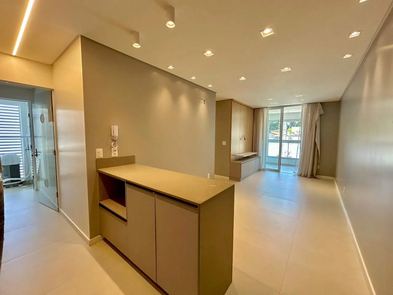 Apartamento Novo e Mobiliado com Infraestrutura Completa a Poucos Minutos da Vila Germânica — foto 6
