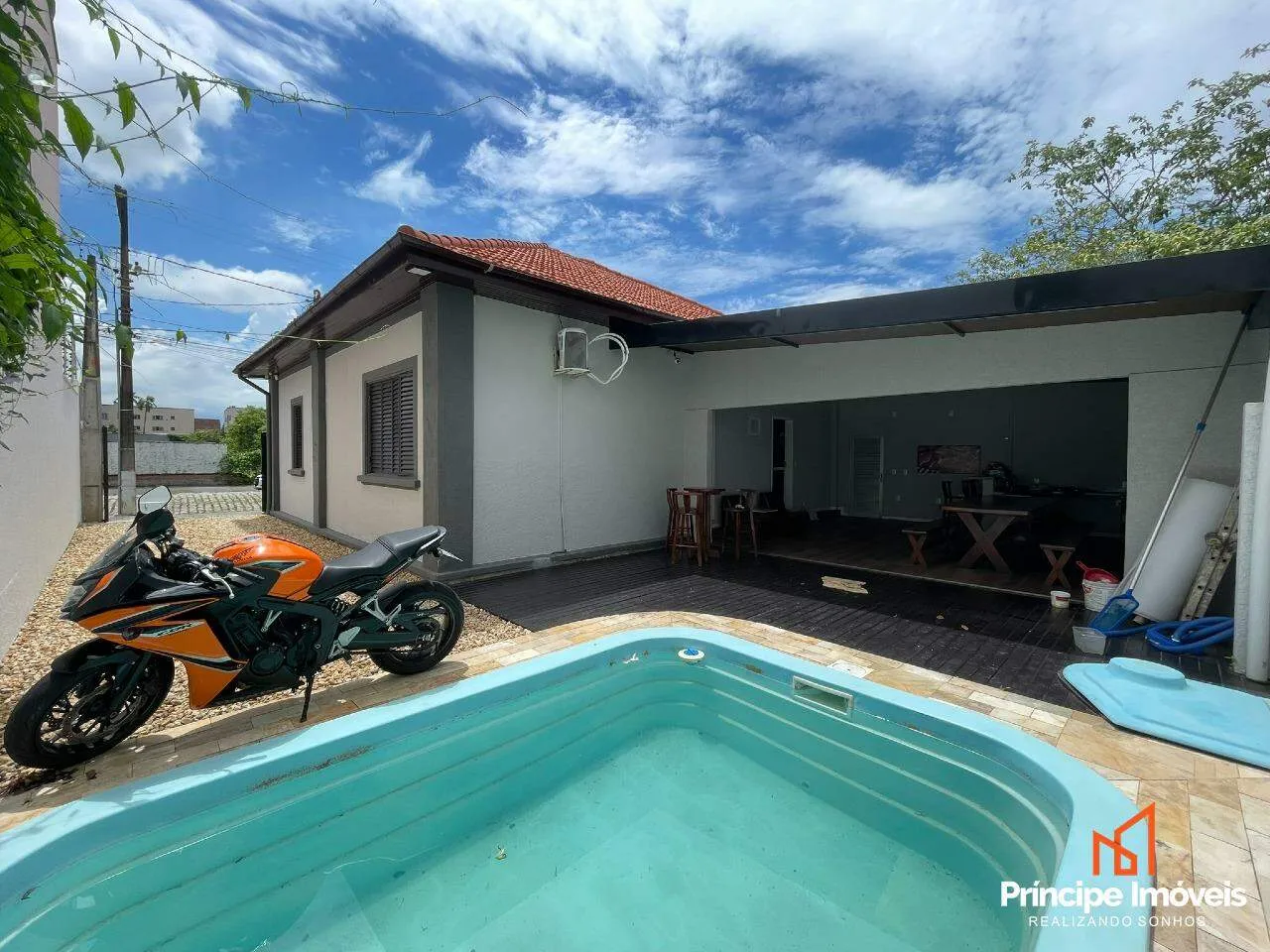 Casa com 4 quartos no América em Joinville — foto 4