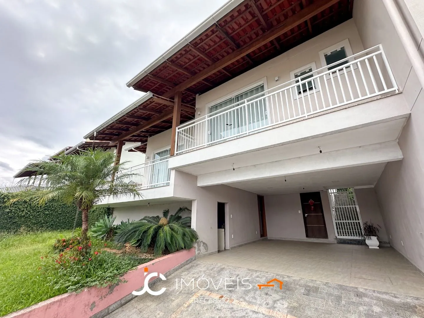 Casa com 3 dormitórios sendo 1 suíte à venda, 220 m por R$ 799.000 - Velha - Blumenau/SC - foto 1