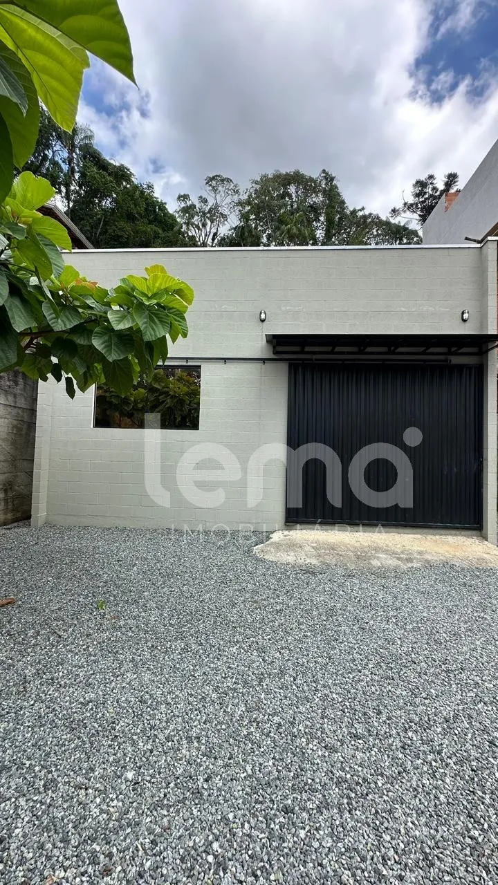 Galpão comercial para venda no bairro Badenfurt. — foto 2