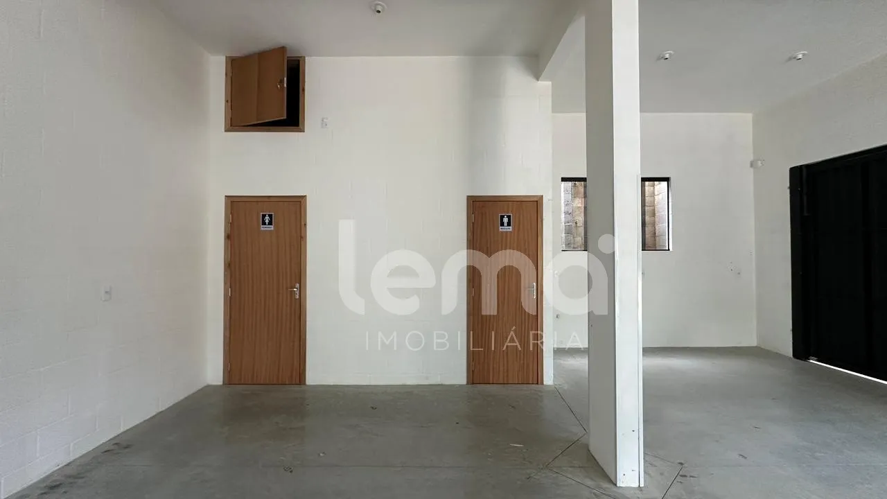 Galpão comercial para venda no bairro Badenfurt. — foto 7