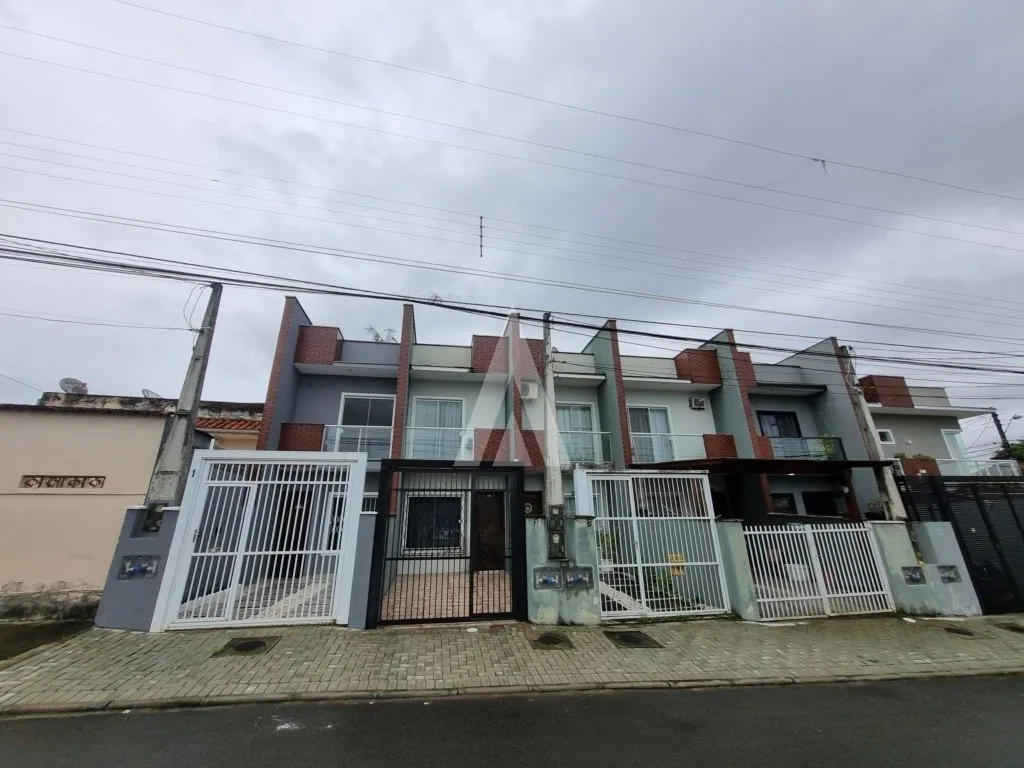 Sobrado geminado com 2 quartos à venda no bairro Guanabara em Joinville - SC por R$ 335.000,00. - foto 1