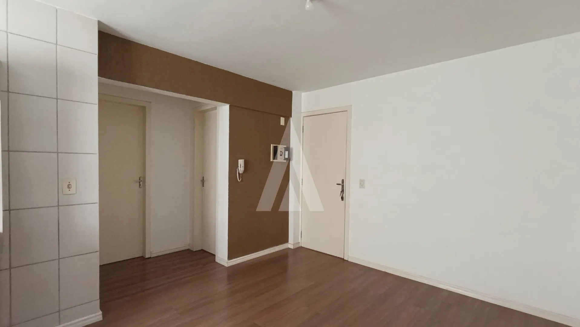 Apartamento localizado no bairro Jarivatuba, com 2 quartos e 1 vaga de garagem. — foto 4