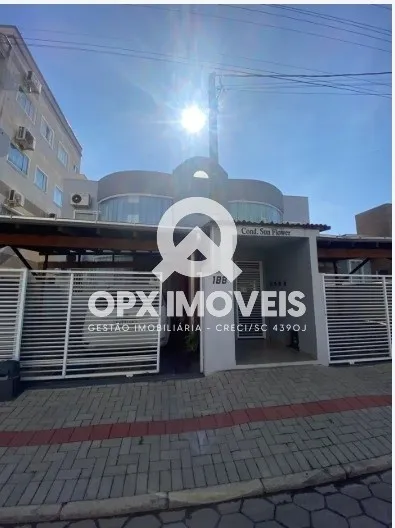 Apartamento à venda a 250 metros do mar no bairro mais valorizado de Piçarras - foto 1