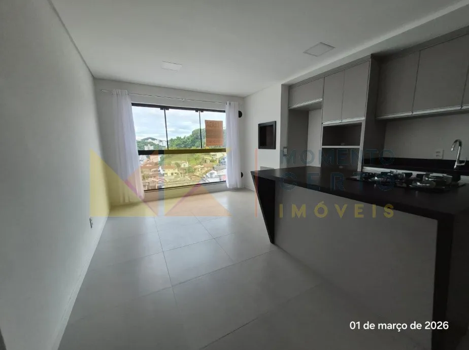 Amplo apartamento novo para locação Bairro Agua Verde — foto 2