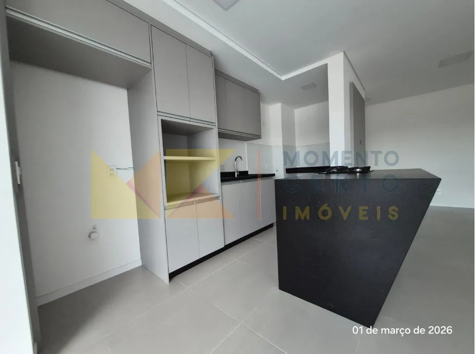 Amplo apartamento novo para locação Bairro Agua Verde — foto 5