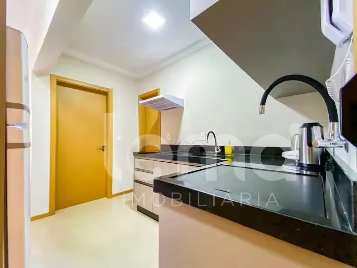 Apartamento mobiliado e equipado com 1 dormitório no Residencial Unique, em Blumenau. — foto 7