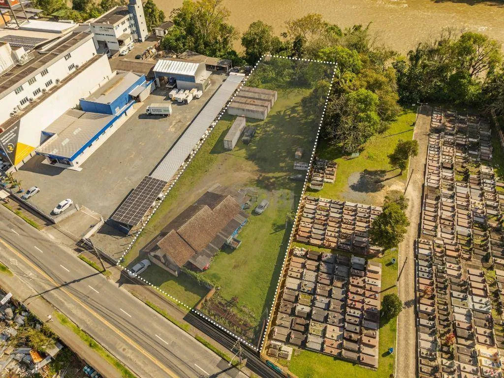 Terreno à venda, 3665m² no Itoupava Norte, Blumenau - foto 1
