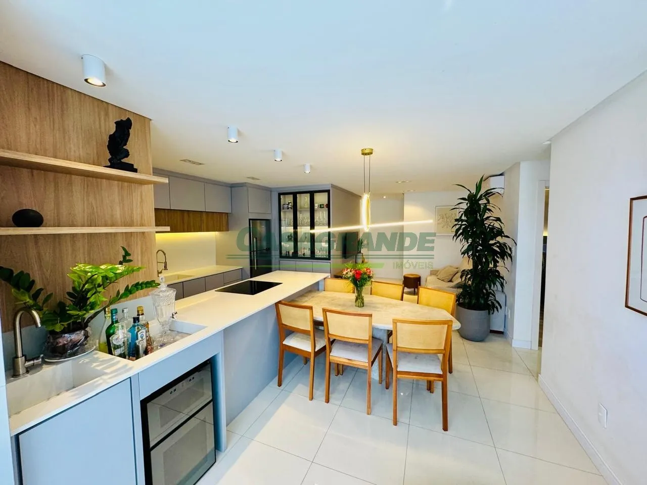 Ótimo Apartamento no Bairro Itoupava Seca em Blumenau com 2 Dormitórios (2 suítes) e 72 m - foto 1