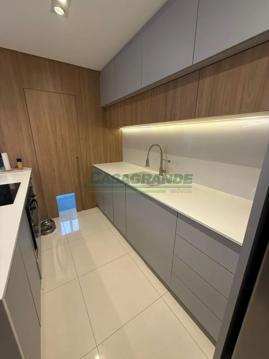 Ótimo Apartamento no Bairro Itoupava Seca em Blumenau com 2 Dormitórios (2 suítes) e 72 m — foto 3