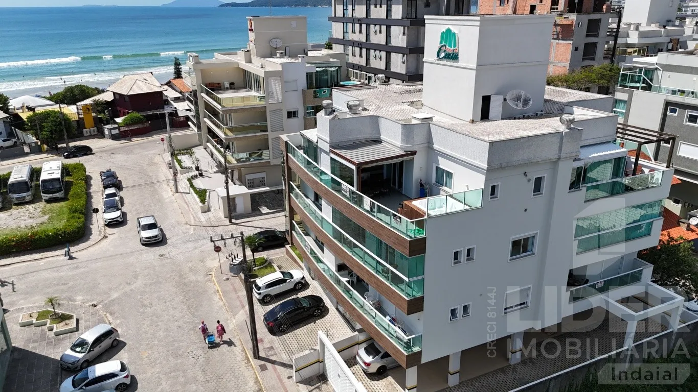 Cobertura em Bombinhas na praia de Mariscal com 3 suítes e 162m todo mobiliado - foto 1