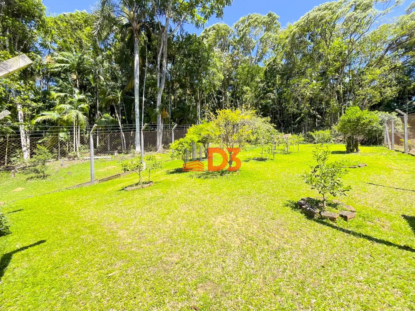 Excelente oportunidade de amplo terreno no Badenfurt — foto 3