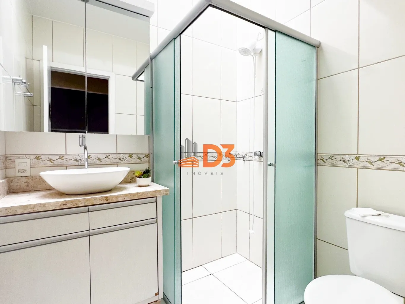 Casa geminada com 3 dormitórios e suíte no bairro Fidélis — foto 7