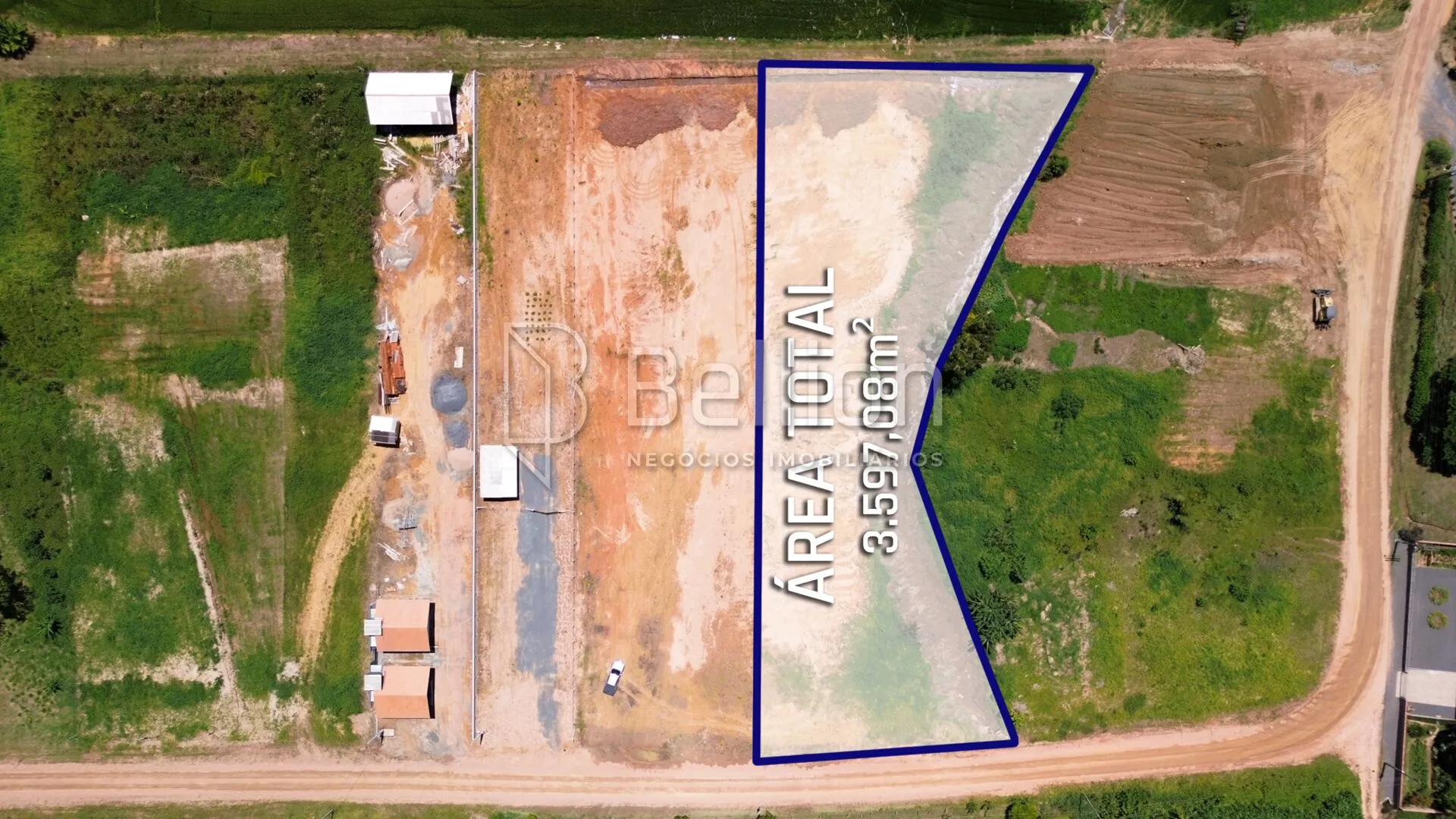 Terreno amplo no centro - Rio dos Cedros - foto 1