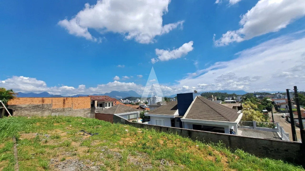 Terreno com 479,7m à venda no bairro Costa e Silva em Joinville-SC por R$850.000,00. - foto 1