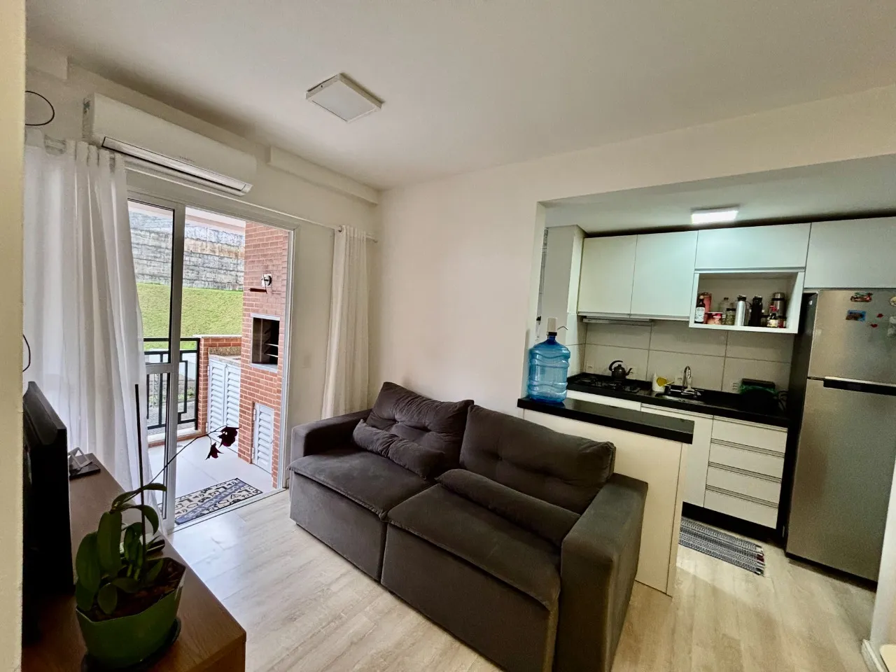 Apartamento com 2 quartos (1suite) a venda no bairro Costa e Silva em Joinville - SC por R$ 450.000,00. - foto 1