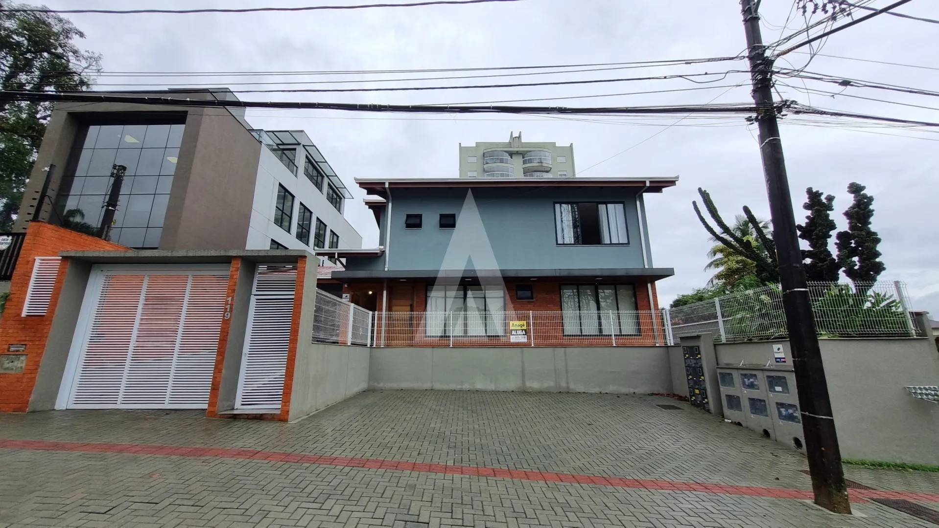 Outros Imóveis para alugar, 263m² no Anita Garibaldi, Joinville - foto 1