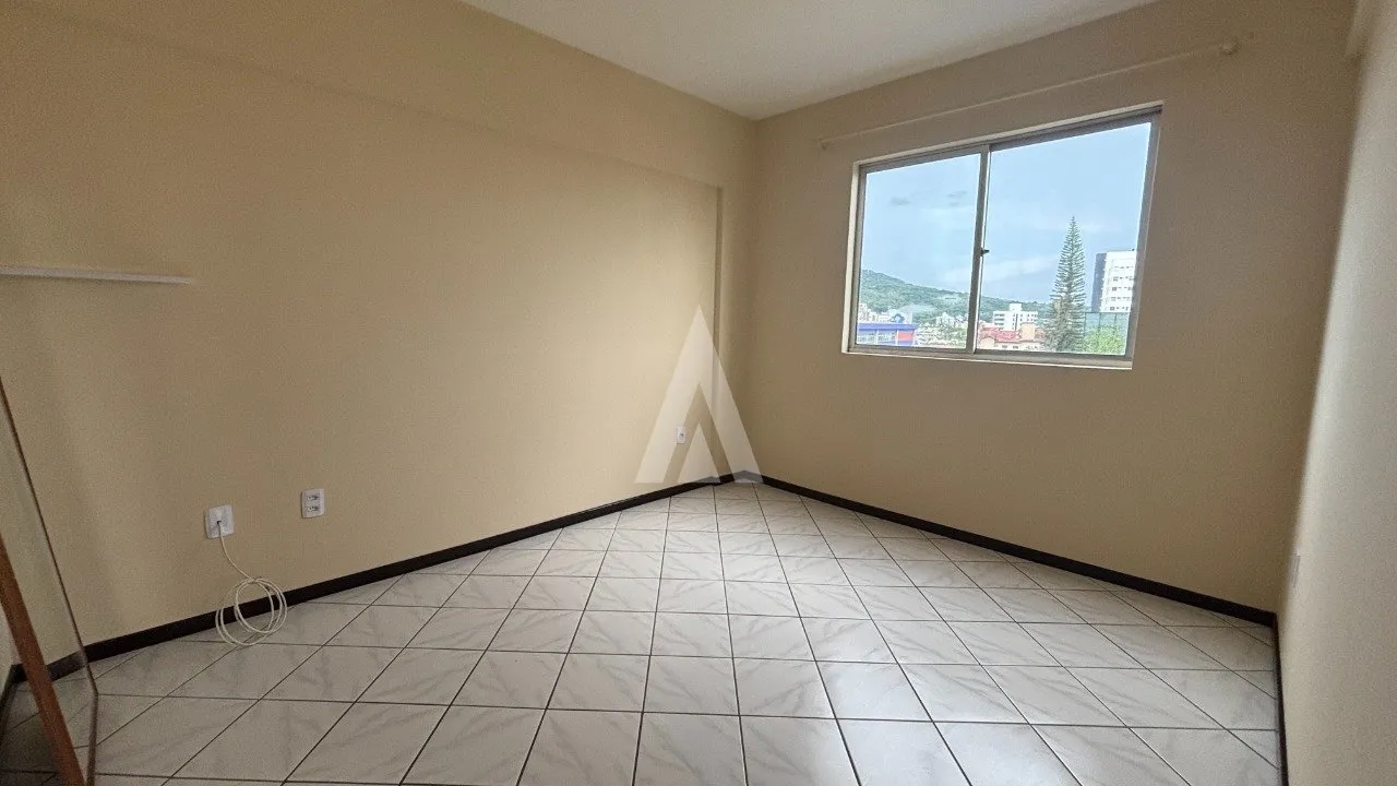Apartamento em Saguaçu — foto 4