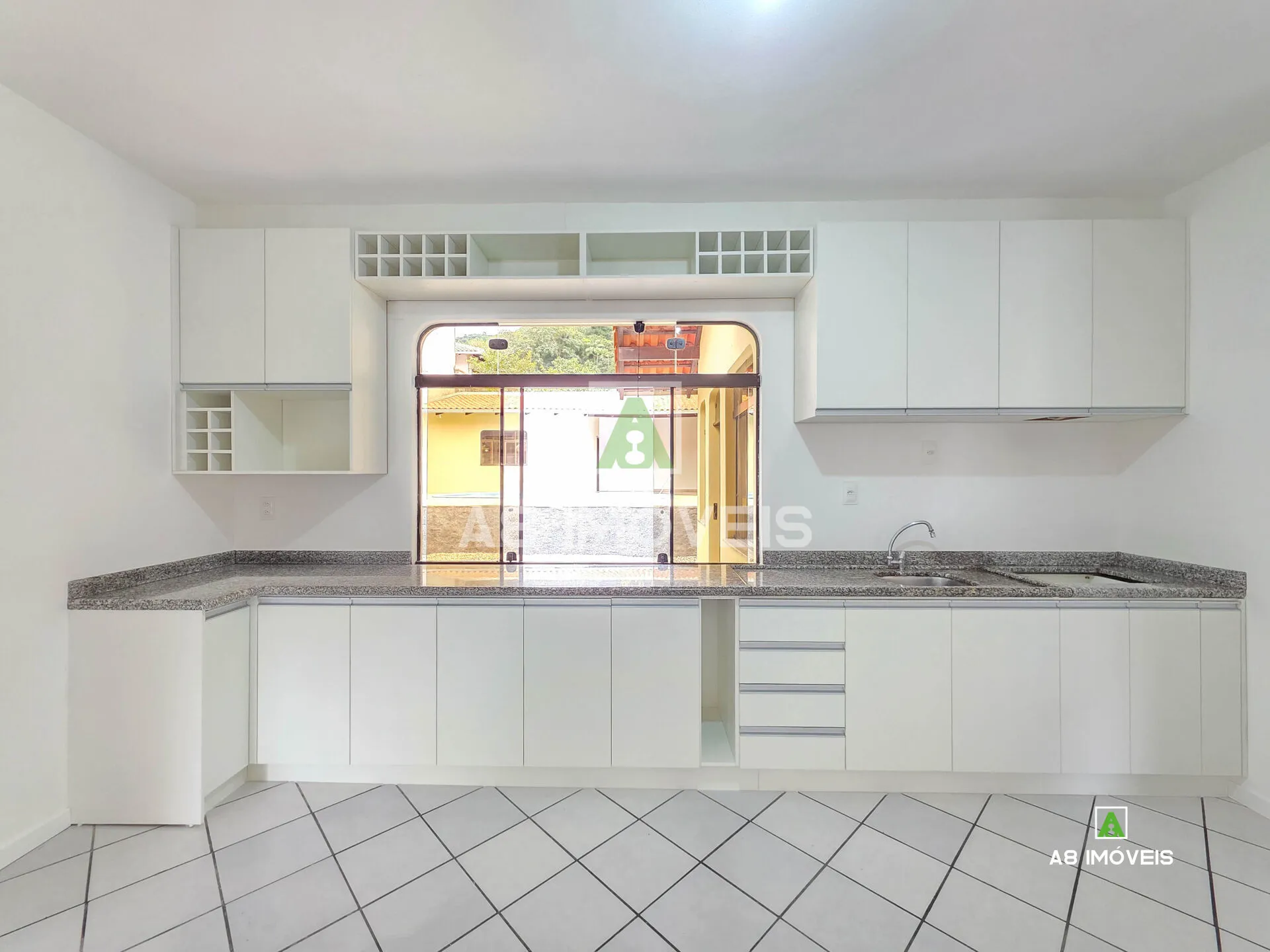 CASA COM PISCINA 3 QUARTOS ÁREA DE FESTA BAIRRO PROGRESSO — foto 4