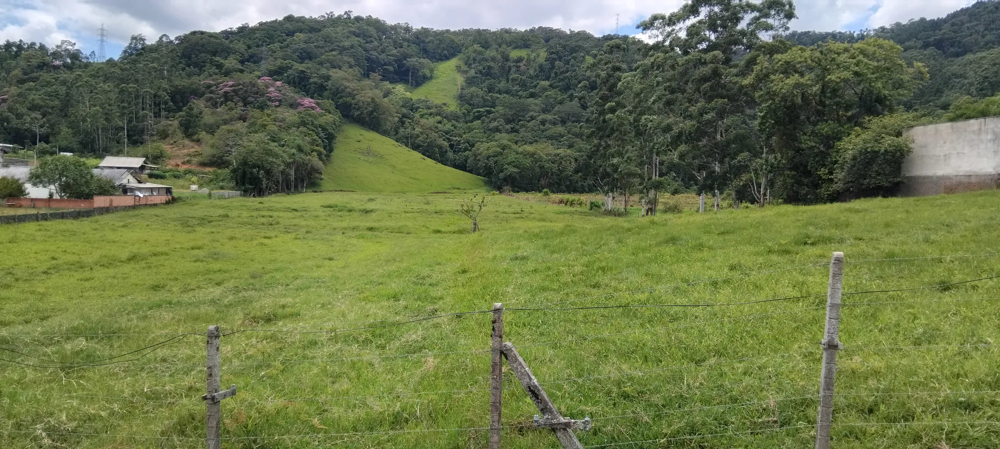 Terreno Próximo centro de Rodeio - ideal para construção de galpão ou residencial. — foto 7