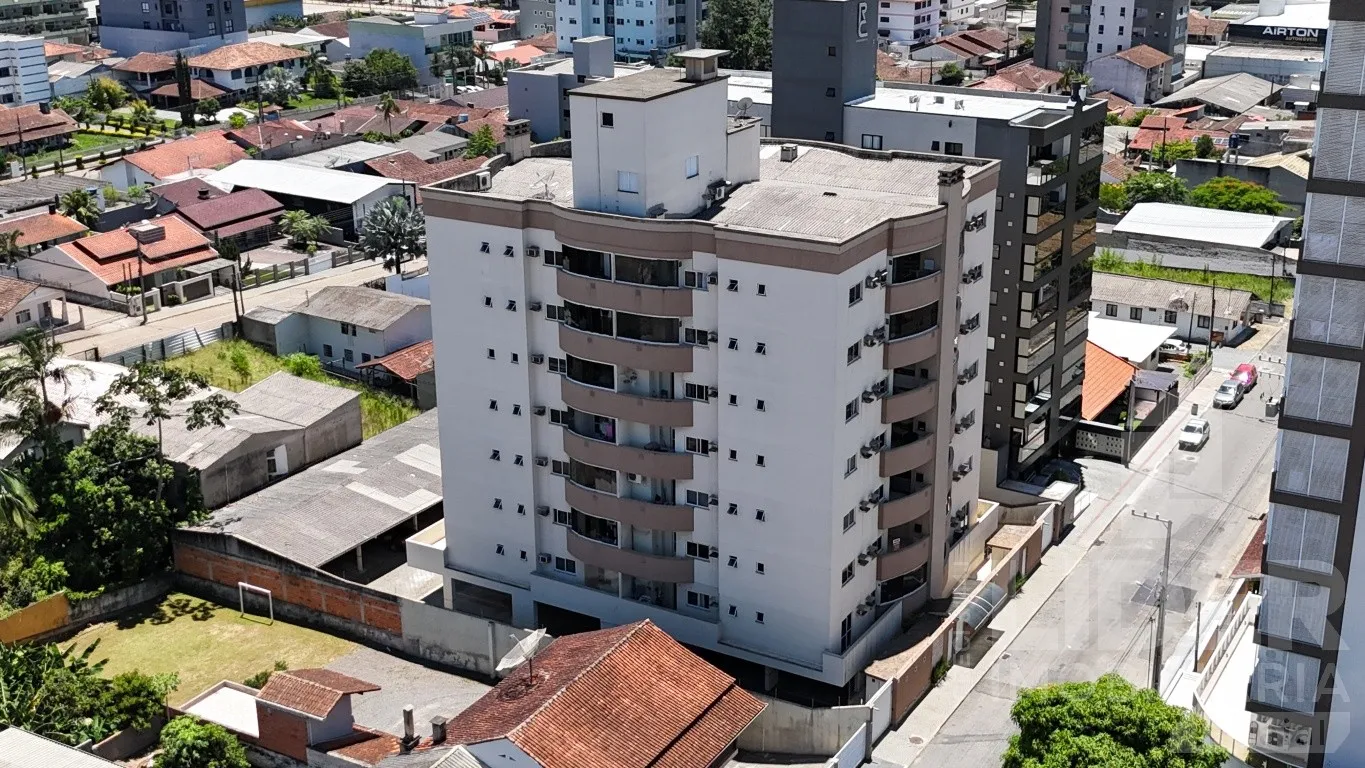 Apartamento Solar das Nações com 3 dormitórios e 123m privativos em Indaial — foto 2