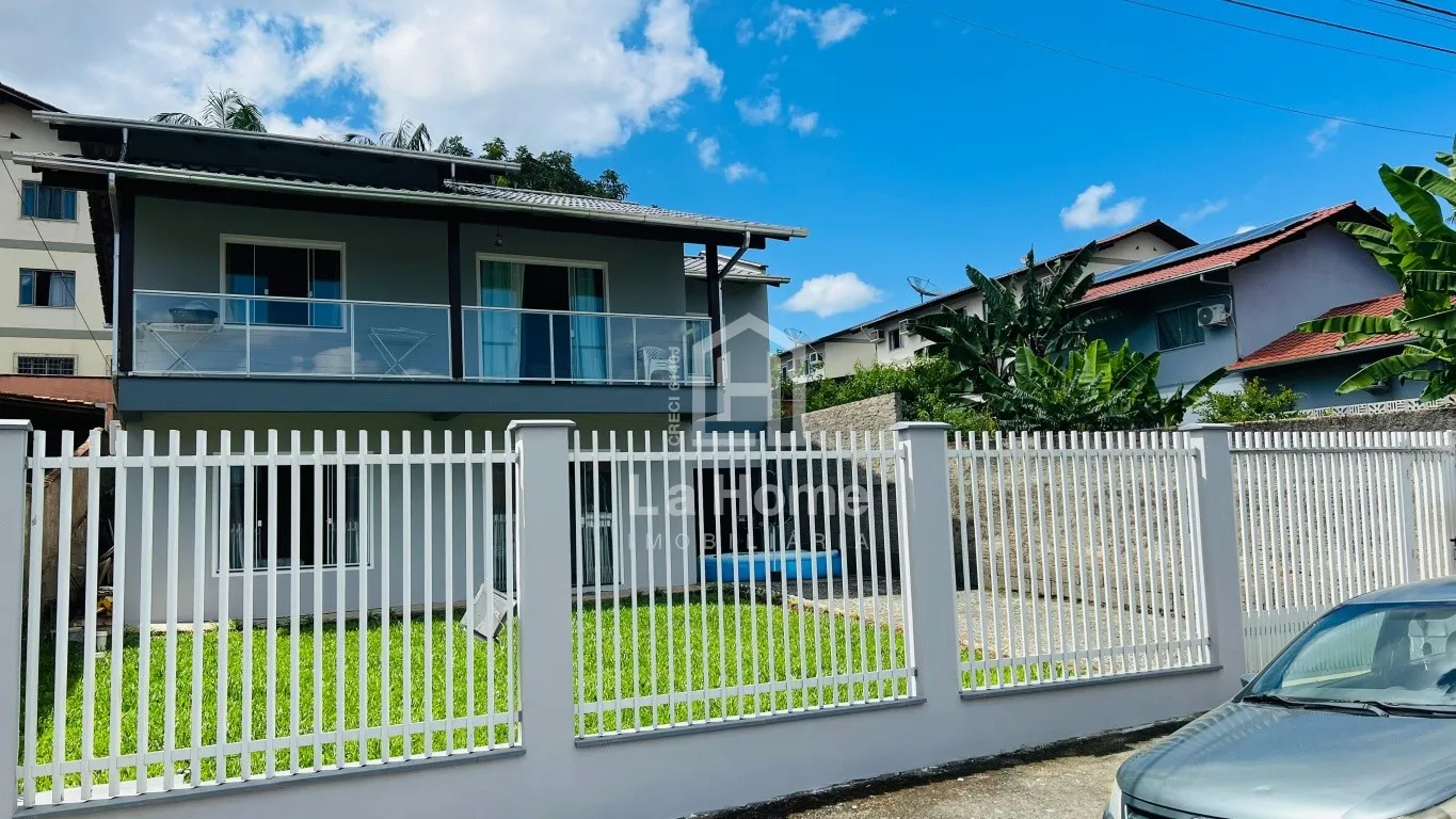 Casa em terreno com 362,50m, 05 dormitórios sendo 01 suíte à venda em Blumenau, Salto Weissbach — foto 4