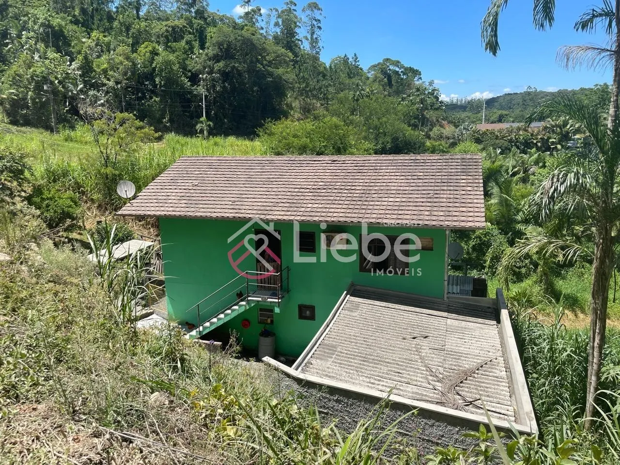 Oportunidade de imóvel no Bairro Testo Central na cidade de Pomerode com 02 casas para locação somando 174m de construção num terreno de 579,00m. — foto 5