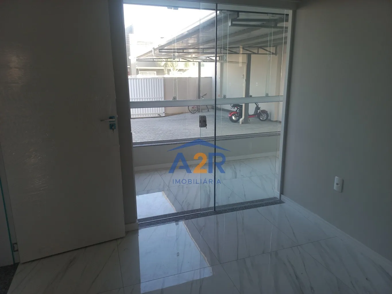Belíssimo Apartamento no Bairro Carijós - Com Vaga Coberta — foto 4