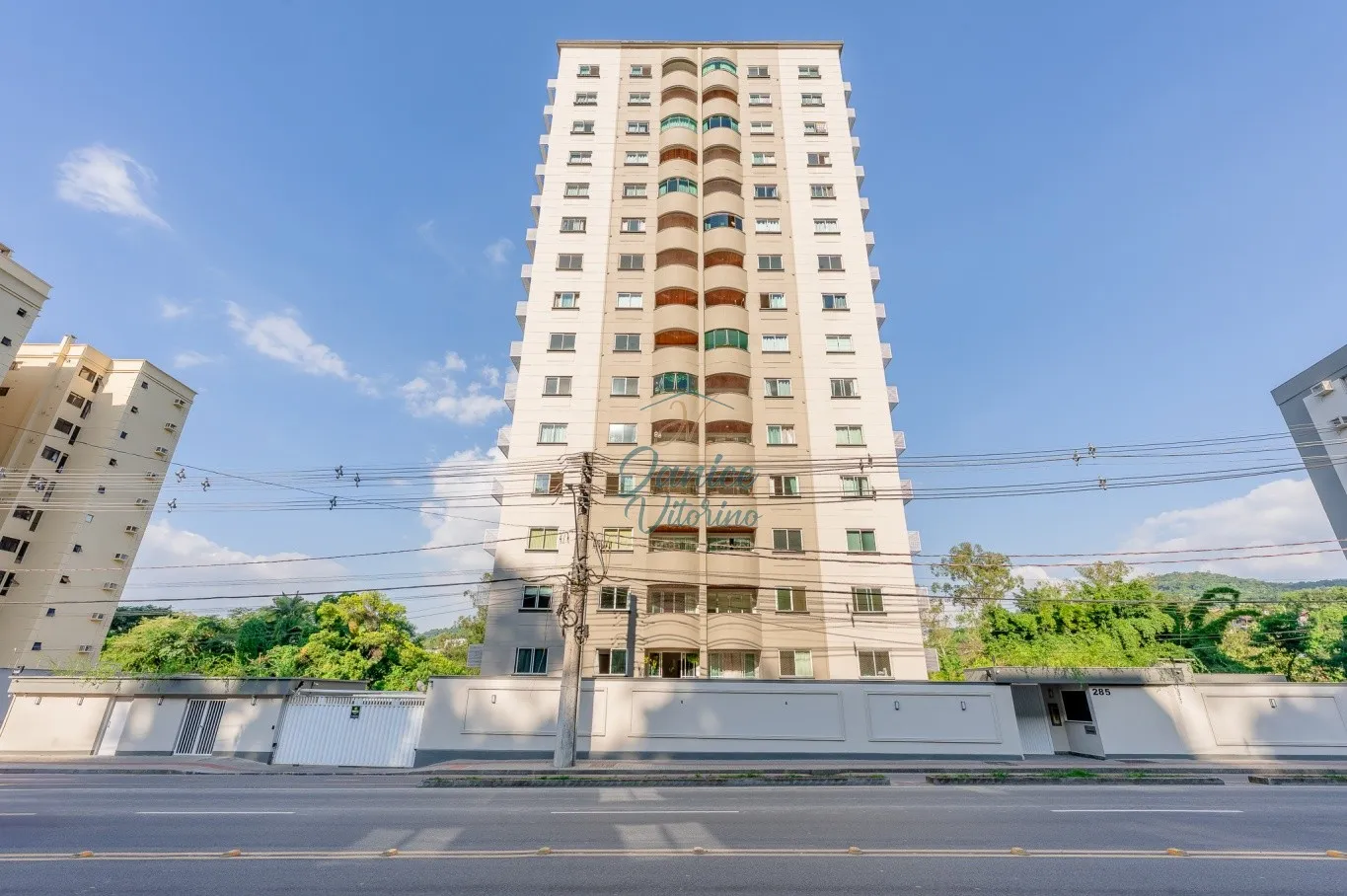 APARTAMENTO NA REGIÃO DA ALAMEDA RIO BRANCO - Região Central de Blumenau — foto 2