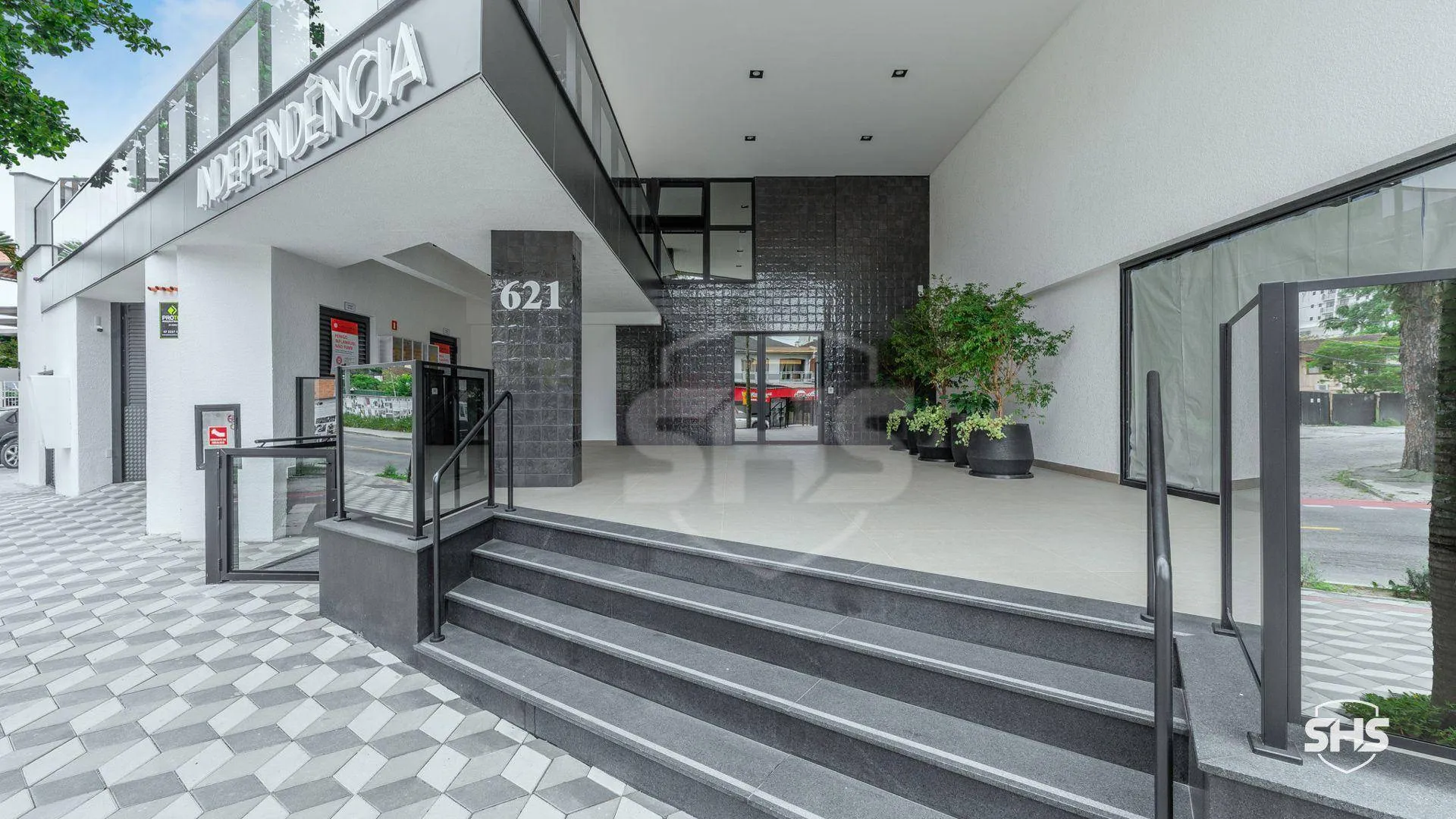 Apartamento com 2 SUITES, POSSIBILIDADE DE PARCELAMENTO DIRETO, à venda, 83 m por R$ 824.000 - Vila Nova - Blumenau/SC — foto 2