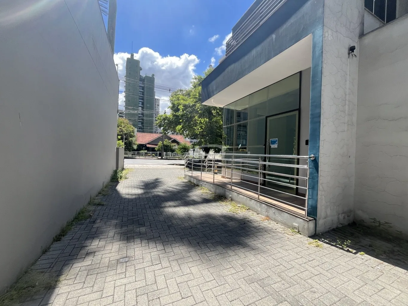 Casa comercial disponível para locação no Bairro Jardim Blumenau — foto 2