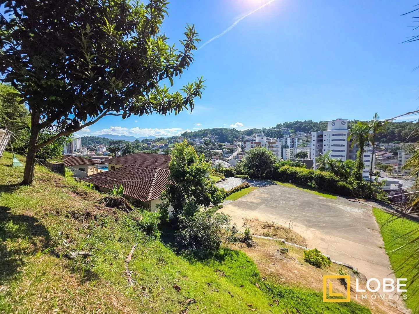 Excelente oportunidade para quem busca espaço, conforto e contato com a natureza, sem abrir mão da praticidade urbana. — foto 7