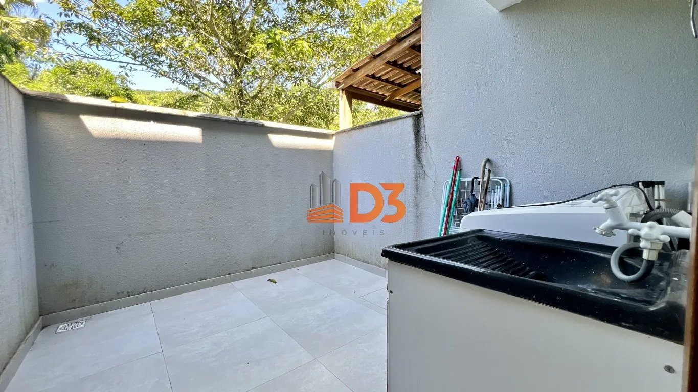Ótimo Sobrado com 2 vagas de garagem no Passo Manso! — foto 6