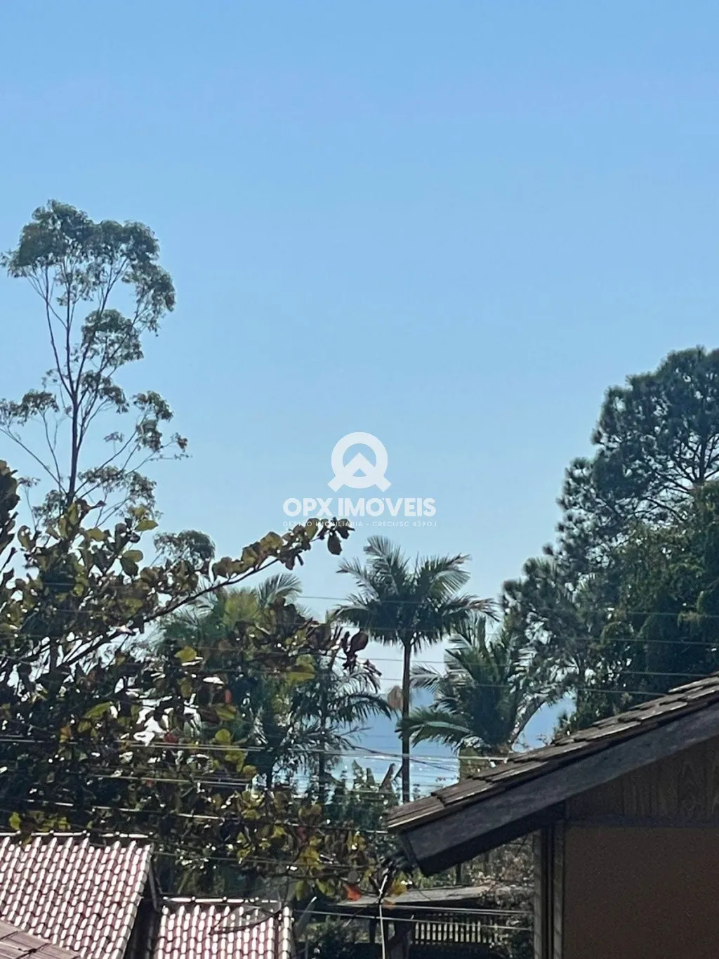 Terreno à Venda com Chalé e 3 Kitnets a 250m do Mar no Centro de Balneário Piçarras — foto 4