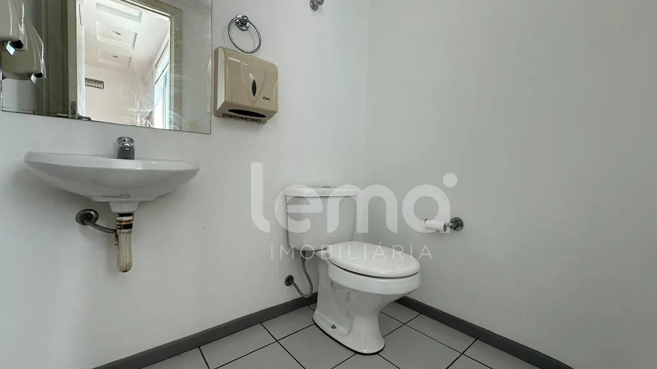 Sala comercial no bairro Garcia em Blumenau. — foto 6