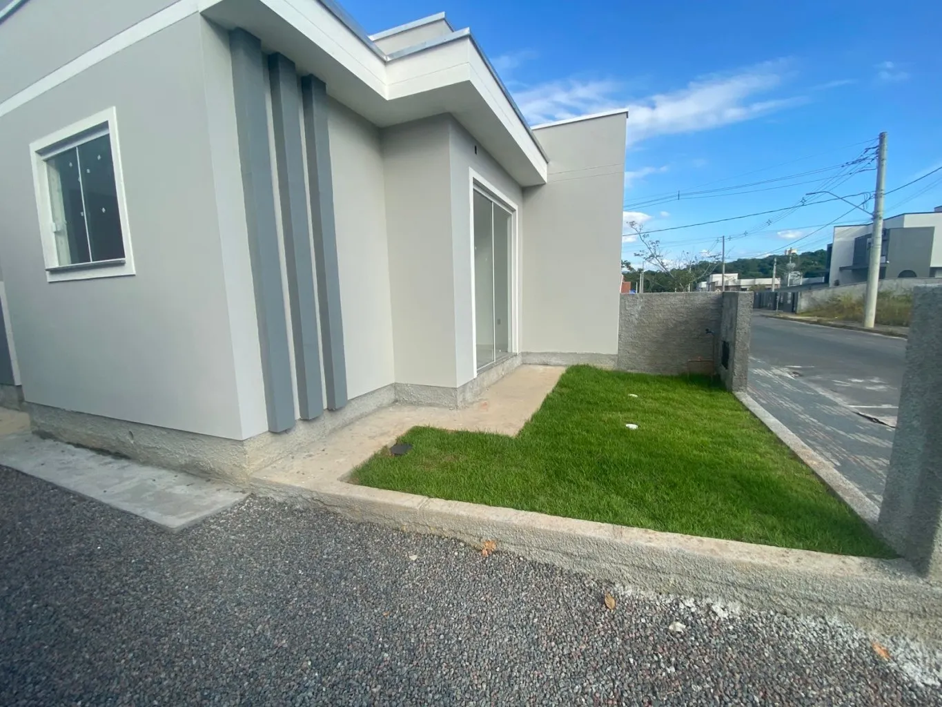 Casa com 3 Quartos (1 Suíte) e Amplo Terreno em Indaial — foto 3