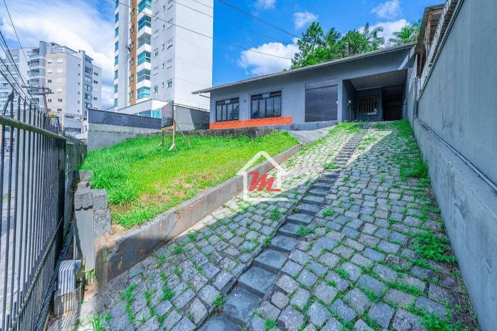 Casa com 3 dormitórios, 175 m - venda por R$ 1.200.000,00 ou aluguel por R$ 3.800,00/mês - Velha - Blumenau/SC - foto 1