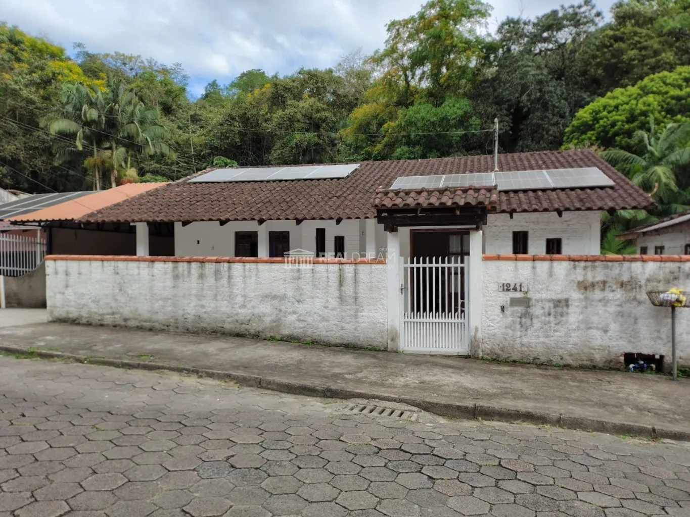 KITINET ITOUPAVA CENTRAL - foto 1