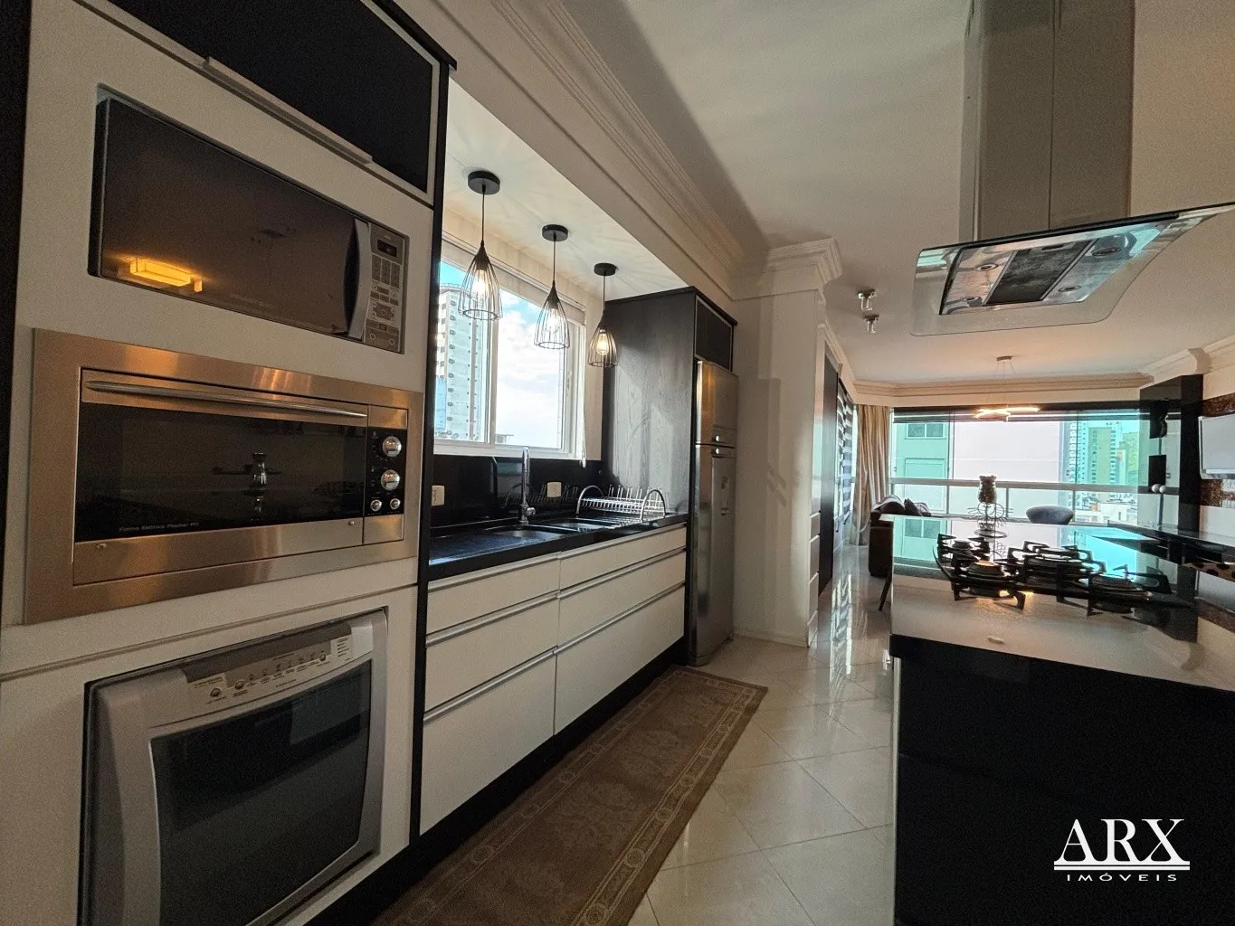 Apartamento com Vista Mar à Venda na Rua 3900 - Balneário Camboriú — foto 7