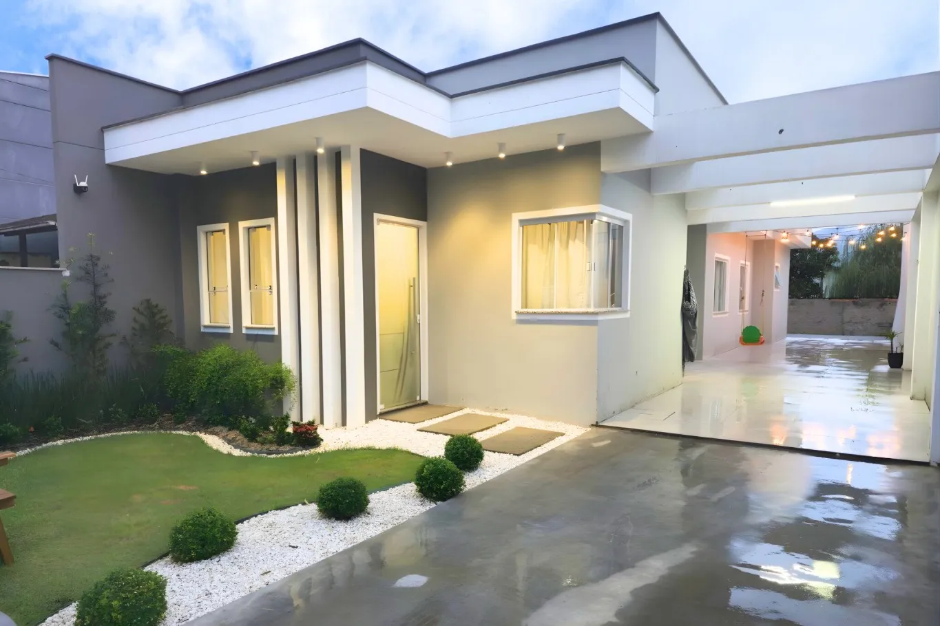 Casa térrea com 3 dormitórios, jardim e fogueira externa a 3 minutos do centro de Indaial - foto 1