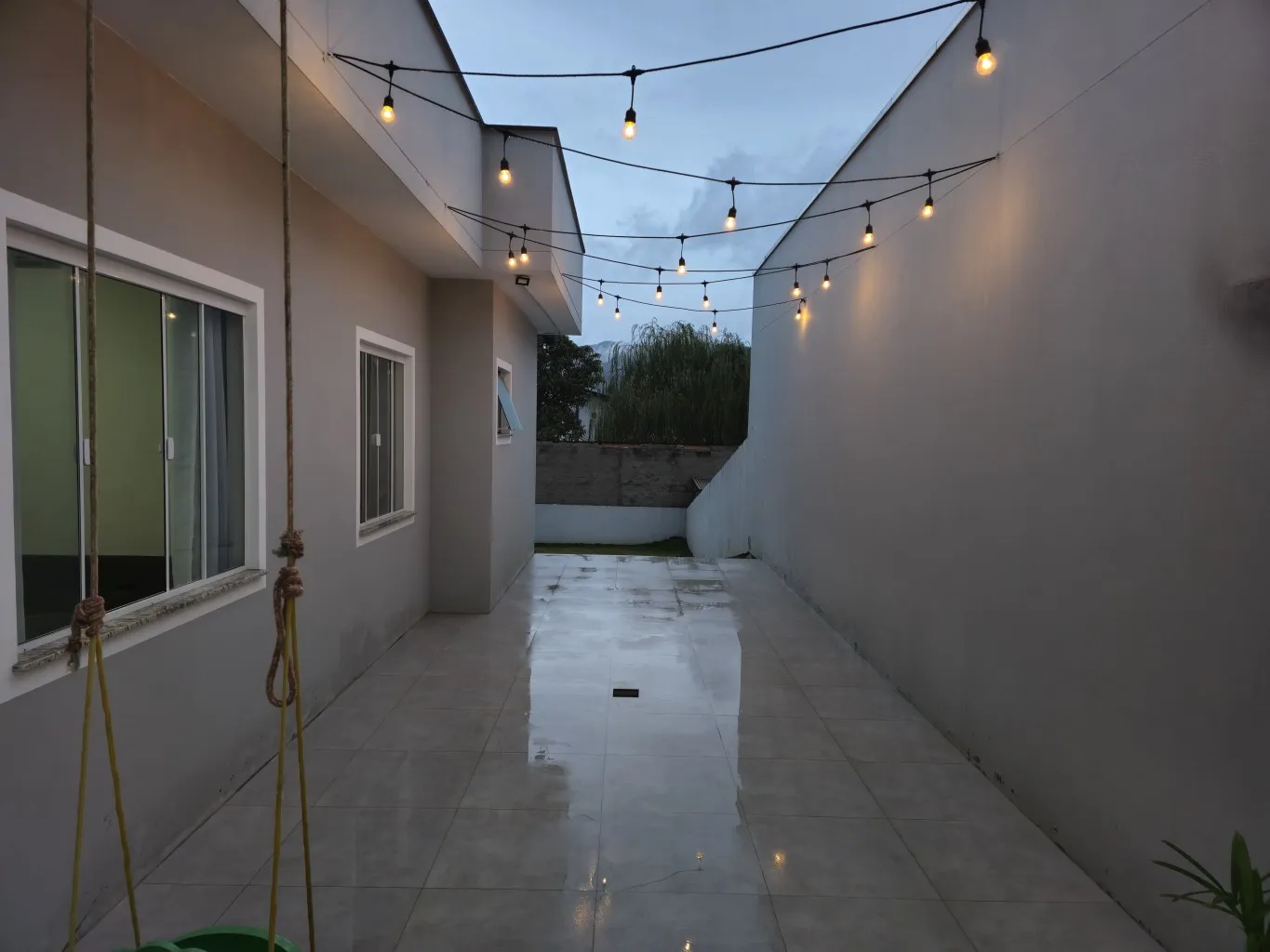 Casa térrea com 3 dormitórios, jardim e fogueira externa a 3 minutos do centro de Indaial — foto 5